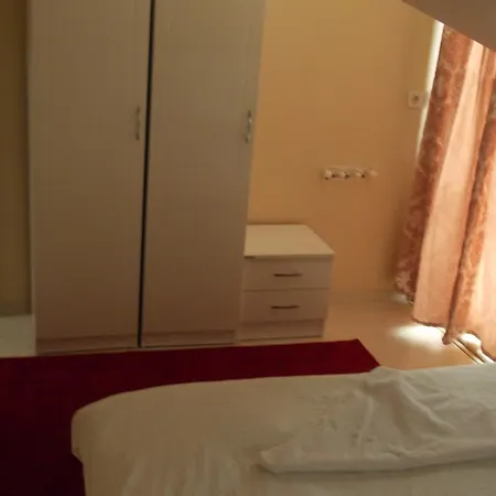 Hm Apart Hotel 2*